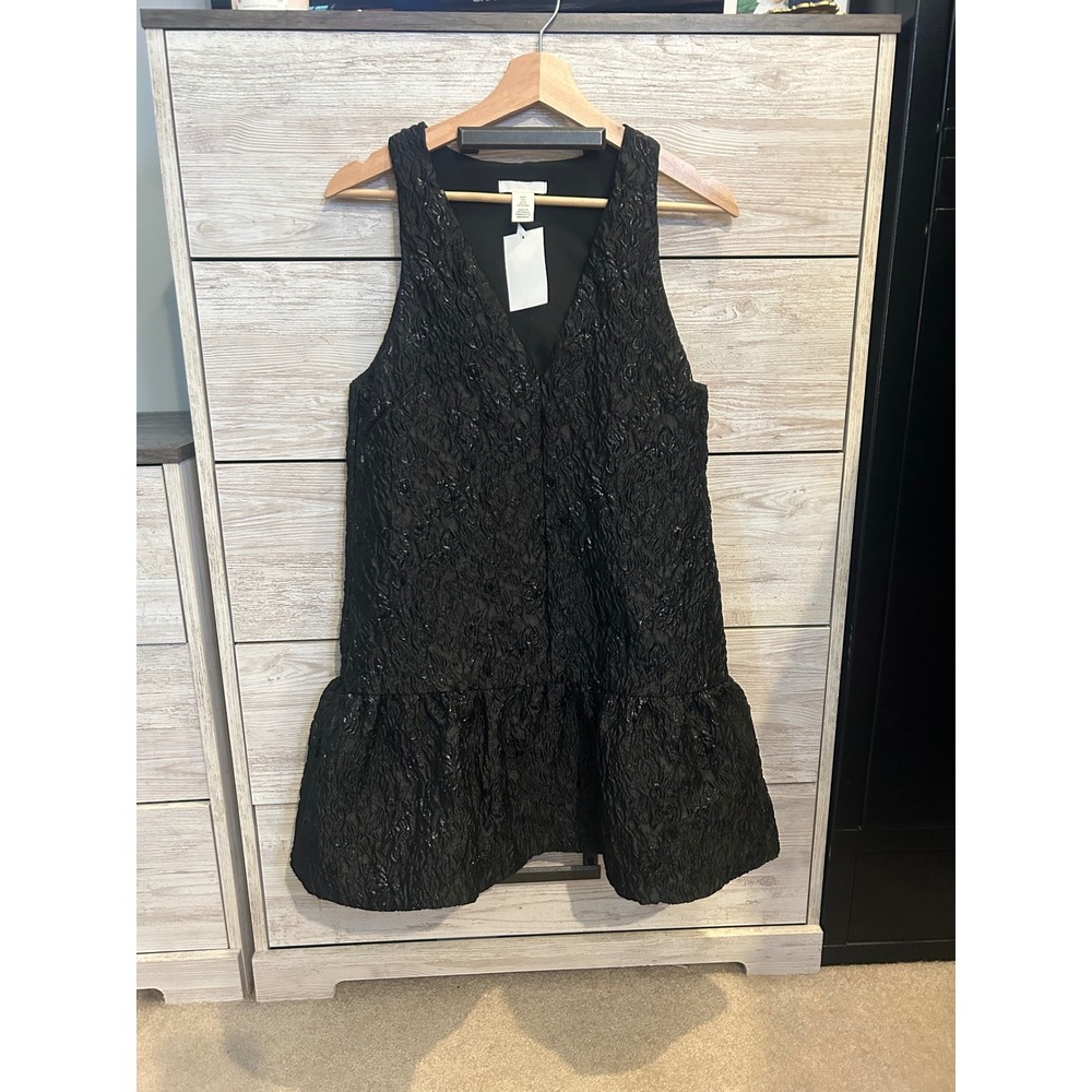 HM Black Jacquard Weave Bubble Hem V-Neck Sleeveless Dress Small NWT - Picture 2 of 6